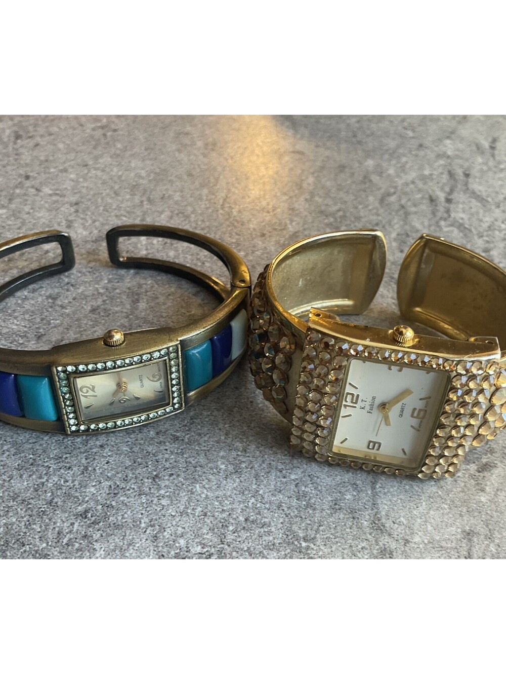 Beautiful Pair Of Vintage Womens Bracelet Watches Both Run Great Bin C